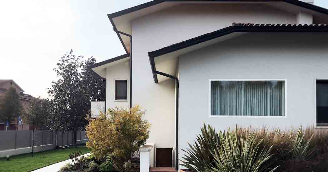 19_EDIFICIO-RESIDENZIALE-VILLA-CON-GIARDINO-RISTRUTTURAZIONE